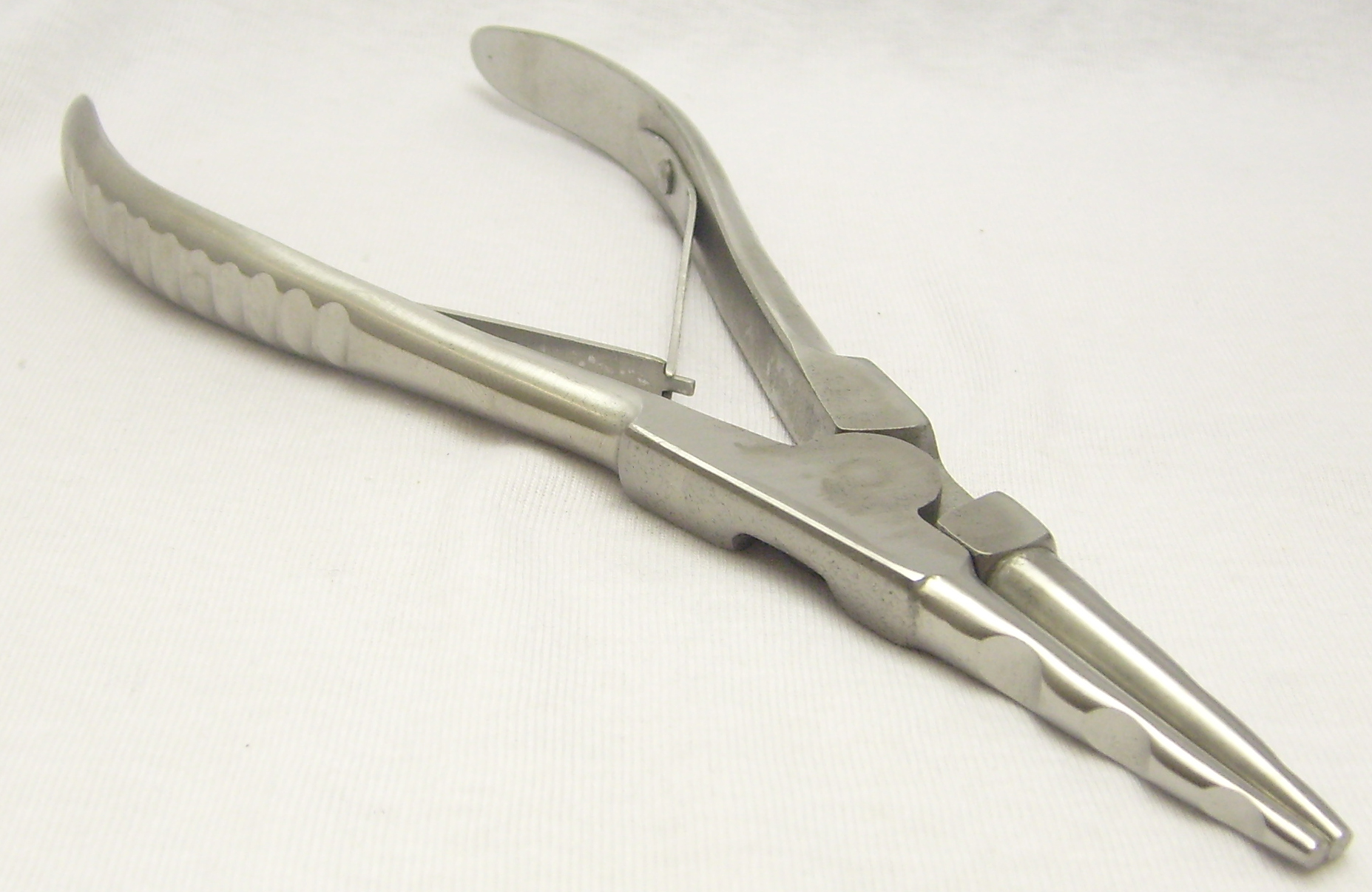 7" Opening Pliers (Single Notch) - Click Image to Close